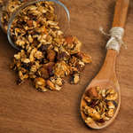 Granola protéiné dattes, figues, noisettes et amandes.