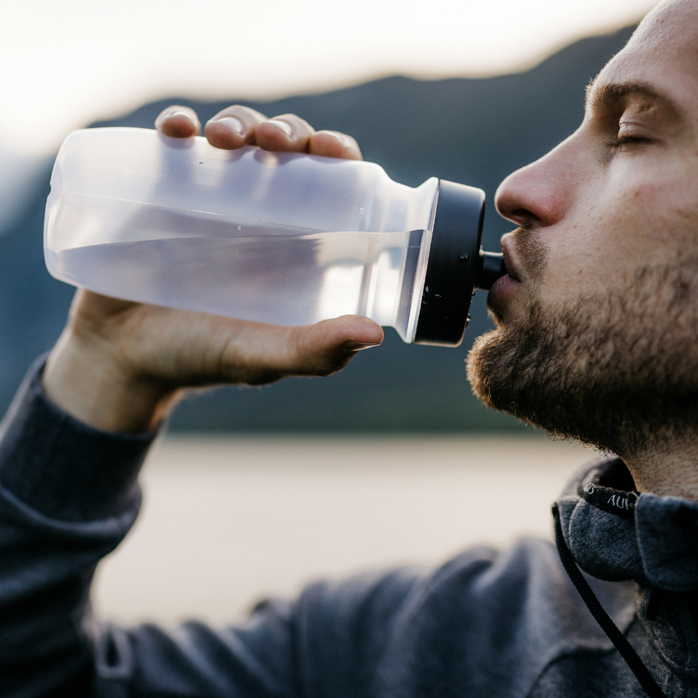 S’hydrater pour performer : trucs & astuces
