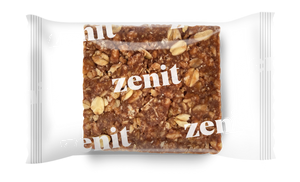 
                  
                    Carré d'énergie chocolat et café protéiné. Un boost de performance avec la caféine qu'il contient. 10 grains de café par portion. Un kit pour surmonter les coups de barres d'après-midi. Performance assurée à vos compétitions ou entraînement. Fait d'avoine biologiques du Québec. De chocolat noir biologique et de café équitable.
                  
                